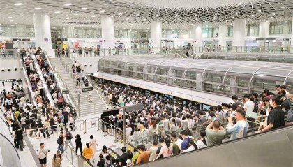 把交通枢纽做成“服务天花板” 深圳地铁网红枢纽获国家级认证