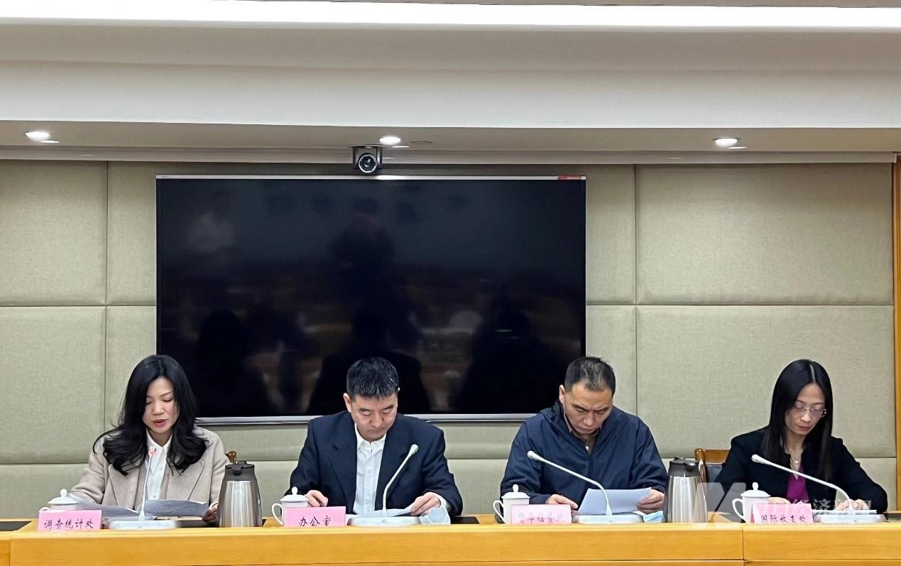 2月末四川省贷款增速创2015年以来最高<strong></p>
<p>外汇供给</strong>！金融如何支持“天府粮仓”建设？人民银行成都分行这样回答……