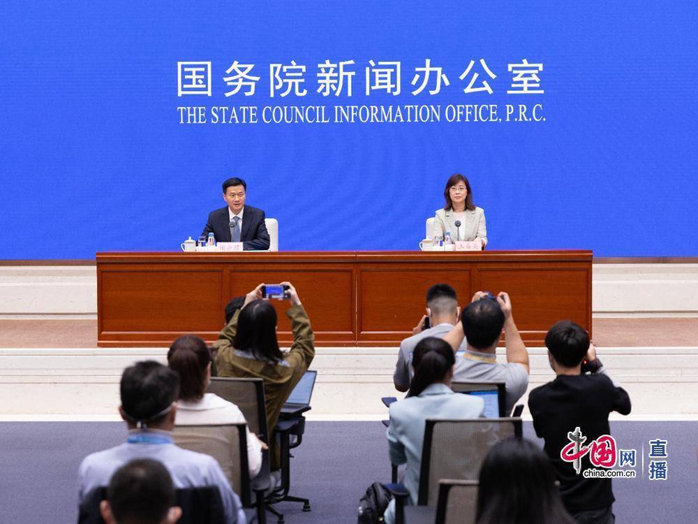 国家外汇管理局：坚决防范汇率大起大落风险<strong></p>
<p>国家外汇管理局汇率</strong>，保持人民币汇率基本稳定