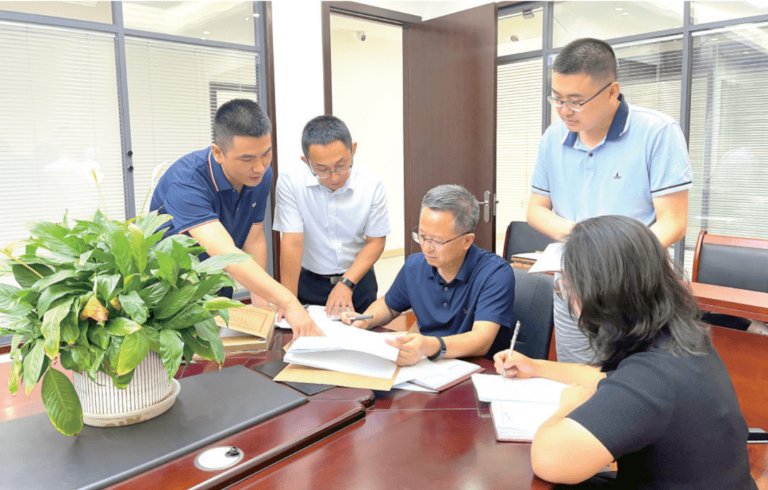 非法经营同类营业还是受贿