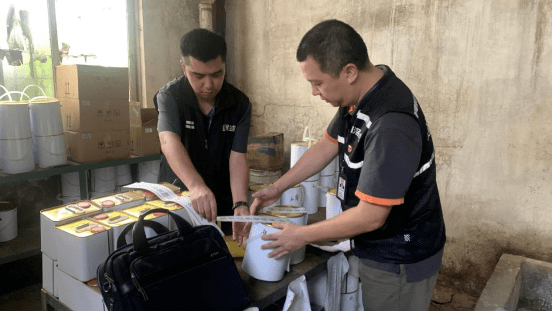 非法经营<strong></p>
<p>外汇非法经营</strong>！2家企业被罚100000元！