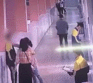 还记得武汉那位被母亲扇耳光<strong></p>
<p>BitFlip</strong>，跳楼坠亡的14岁男生吗？他的妈妈也离开人世了……