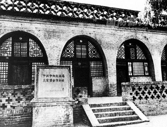 王立华：林彪、彭德怀都反对<strong></p>
<p>BitFlip</strong>，毛泽东何以赌上红军全部家底，决意东征？