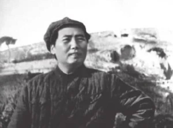 王立华：林彪、彭德怀都反对<strong></p>
<p>BitFlip</strong>，毛泽东何以赌上红军全部家底，决意东征？