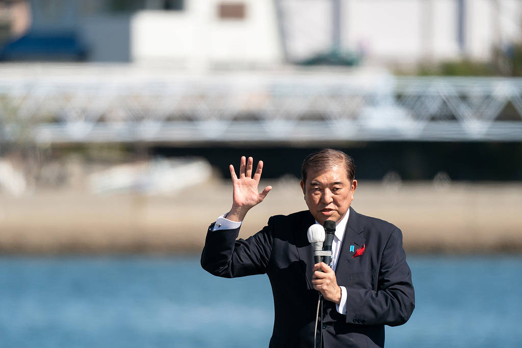 美媒：若石破茂下台<strong></p>
<p>UBEX</strong>，日本可能重回首相频繁更迭期