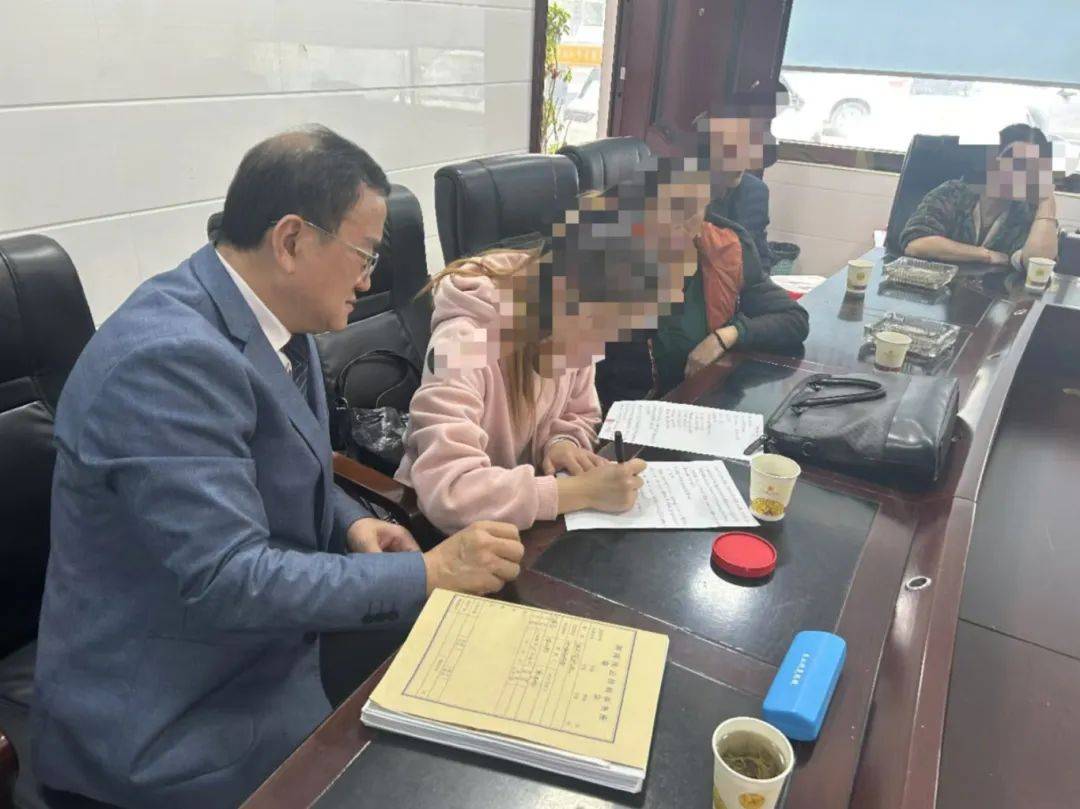 湖南湘西：同居一年后分手<strong></p>
<p>UBEX</strong>，16万元彩礼怎么退？法院这样做