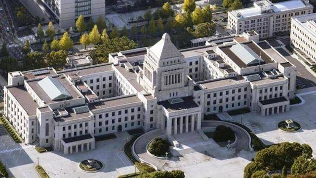 日本众议院选举：自民党时隔15年再失过半席位<strong></p>
<p>UBEX</strong>，朝野攻防现拐点？