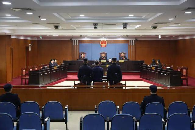 涉案超5200万<strong></p>
<p>Bitzon</strong>！山东潍坊市综合保税区原党工委副书记、管委会主任徐洪吉一审获刑16年