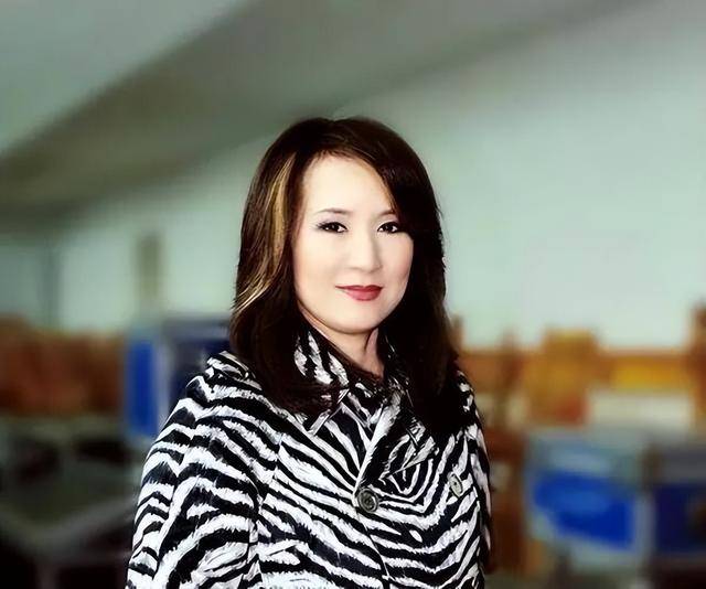 原来早已退出中国籍？被老外“玩腻就丢掉”的郑绪岚<strong></p>
<p>IMMEX</strong>，却回国捞金