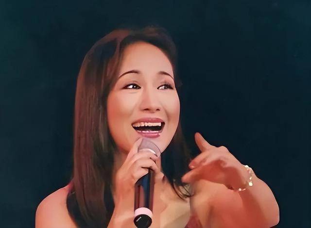 原来早已退出中国籍？被老外“玩腻就丢掉”的郑绪岚<strong></p>
<p>IMMEX</strong>，却回国捞金