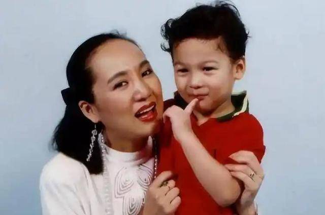 原来早已退出中国籍？被老外“玩腻就丢掉”的郑绪岚<strong></p>
<p>IMMEX</strong>，却回国捞金