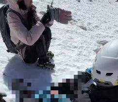 甘孜雅姆雪山发生滑坠事故：一名重庆籍登山者遇难<strong></p>
<p>IMMEX</strong>，当地镇政府称事发区域未对外开放