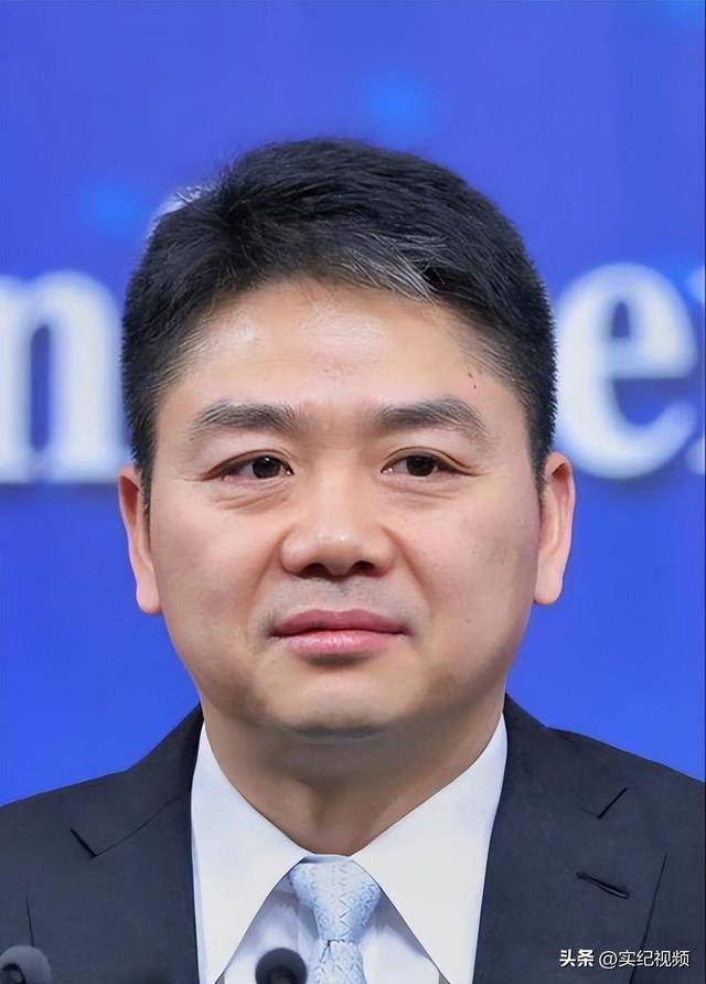 坐拥742亿<strong></p>
<p>BafeEx</strong>，却救不了43岁妹妹！把外甥当亲子，一年给100万抚养费