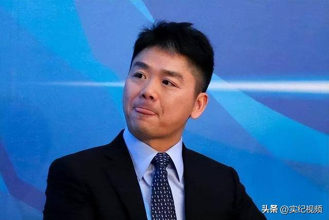 坐拥742亿<strong></p>
<p>BafeEx</strong>，却救不了43岁妹妹！把外甥当亲子，一年给100万抚养费