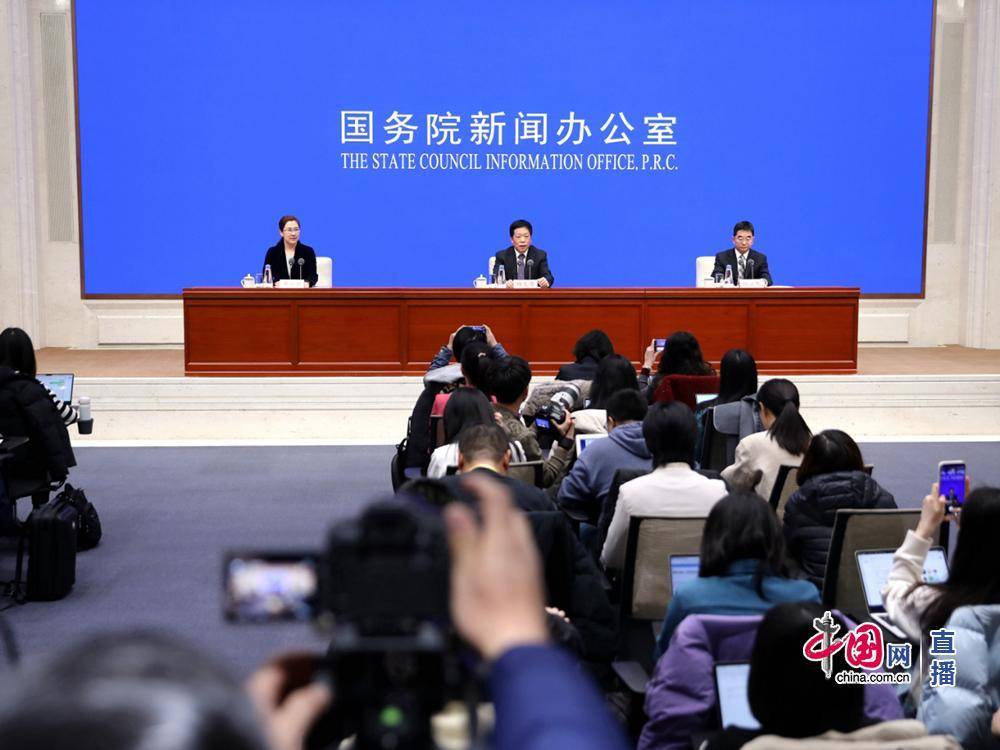 中央农办：40年来我国自然村数量减少约150万个<strong></p>
<p>Deribit</strong>，乡村建设不能平均用力