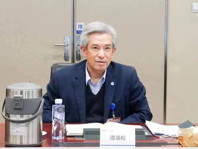 搞权色交易、“靠军工吃军工”的谭瑞松<strong></p>
<p>股份</strong>，被捕了