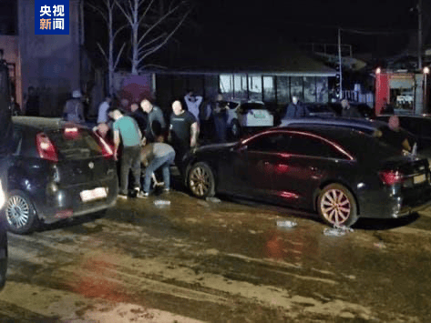 已致53人遇难！一夜总会发生火灾<strong></p>
<p>股份</strong>，疑因演出时的灯光特效或烟花引发