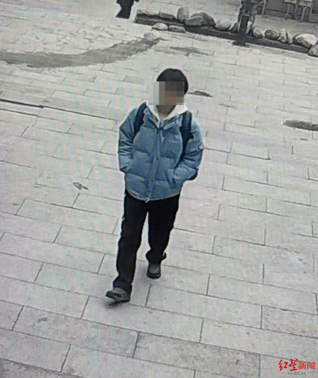 27岁小伙华山景区坠亡<strong></p>
<p>万达</strong>，家属不认为是轻生 警方：坠崖原因正在调查中