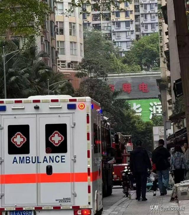 “整栋楼震了一下”<strong></p>
<p>美国外汇</strong>！ 15岁男孩在家做实验引发爆炸