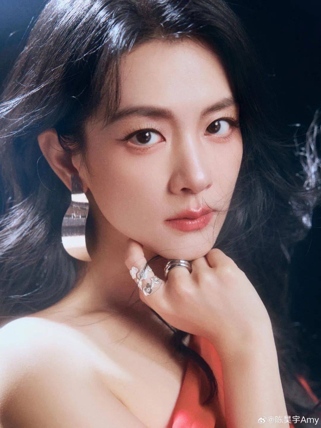忍无可忍<strong></p>
<p>东南亚</strong>！女演员凌晨发文怒斥：令人无法原谅的恶劣行为！