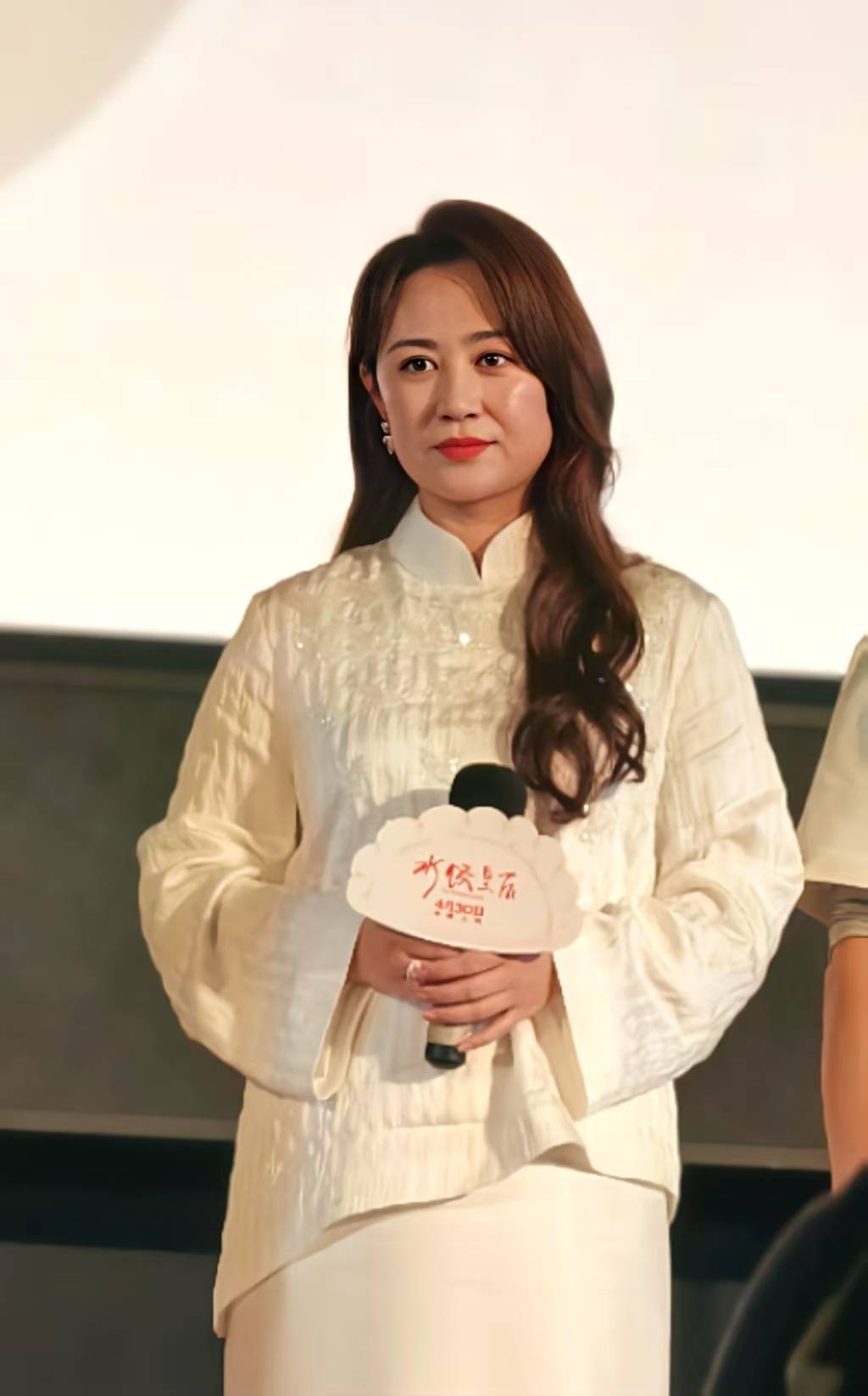 马丽称不会与沈腾终止合作<strong></p>
<p>娃哈哈</strong>，“他是我的恩人，也是我的贵人”