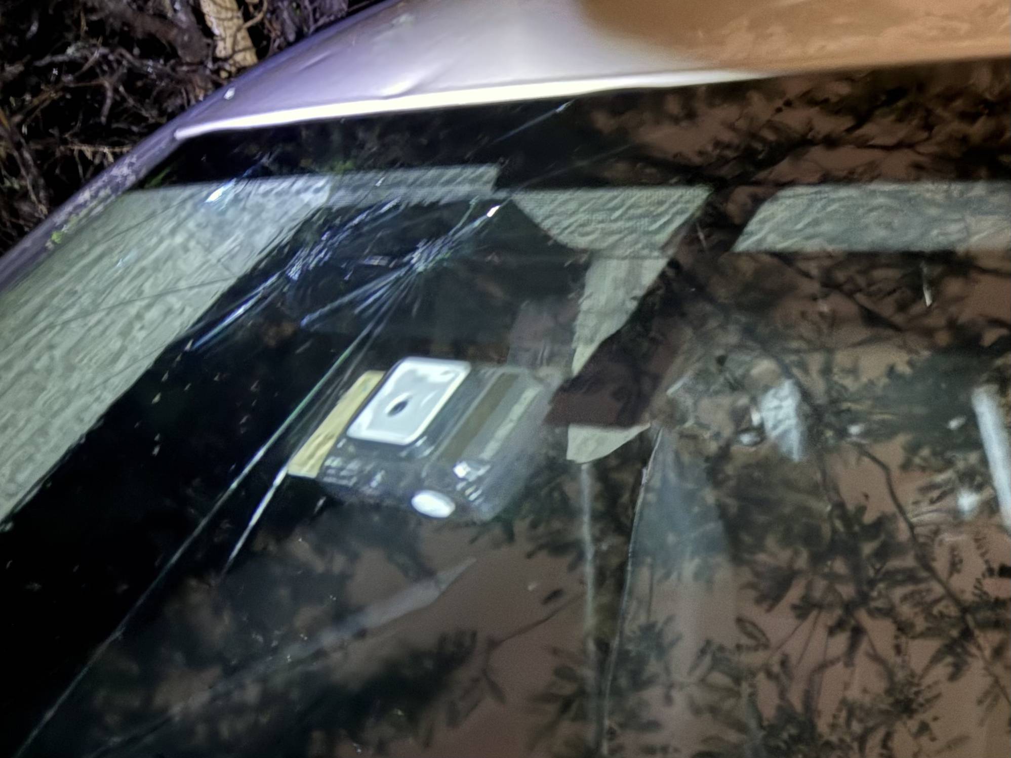 北京冰雹后车险理赔咨询火爆<strong></p>
<p>卡车</strong>，车险公司：车被砸后别磨叽，先报备