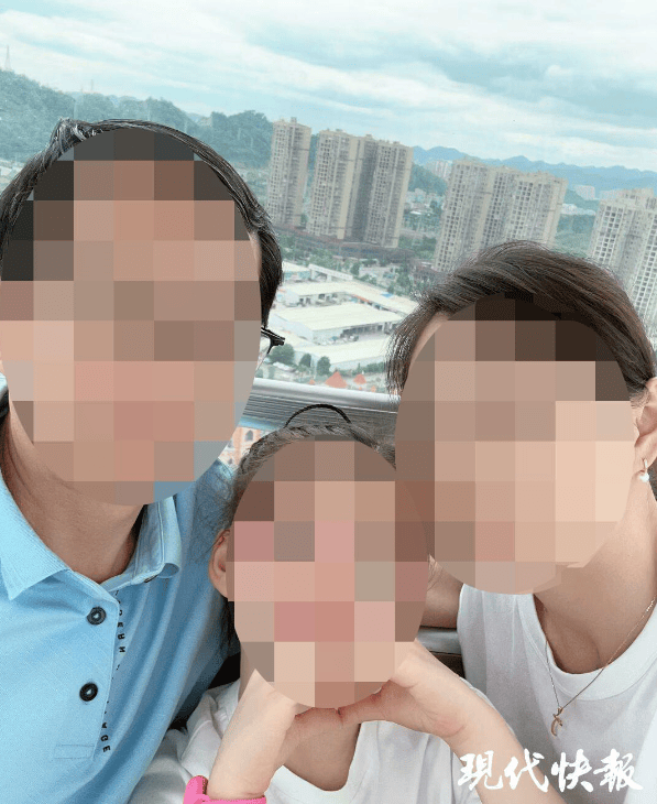 她突然自曝当“小三”<strong></p>
<p>鸡枞菌</strong>，且二人育有一女！贵州纪检部门回应！