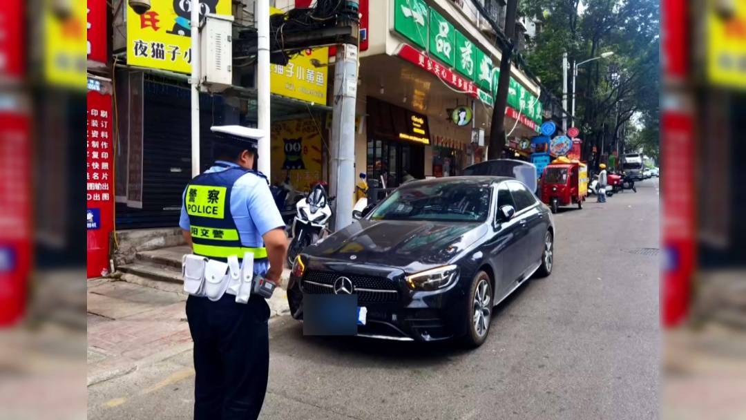 塑料夫妻情？贵阳男子违章被抓<strong></p>
<p>okex上线xch</strong>，开口第一句：“是老婆干的”！