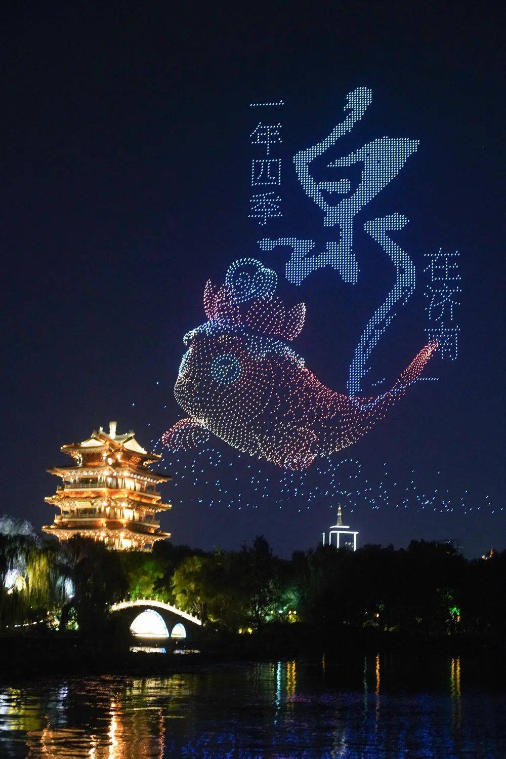 济南8000余台出租车同亮顶灯<strong></p>
<p>okex上线xch</strong>，为TA“打call”