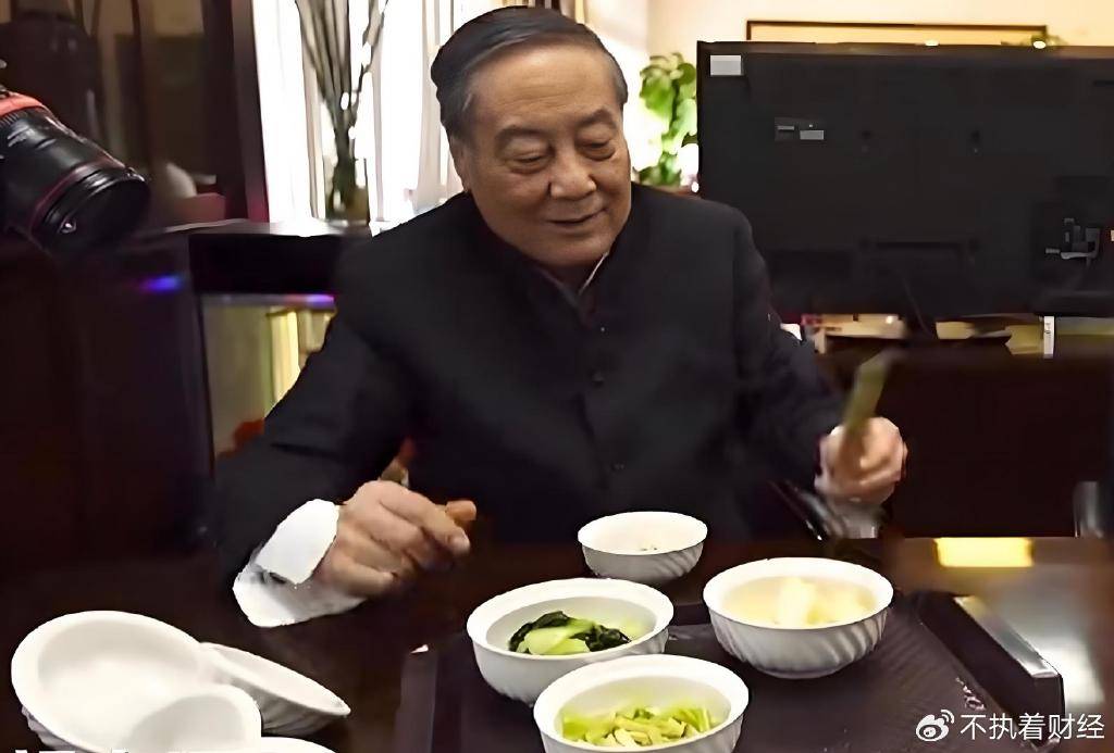 宗庆后声称一天只花几块钱<strong></p>
<p>okex充200送20</strong>，实际上满世界买豪宅，海外资产18亿