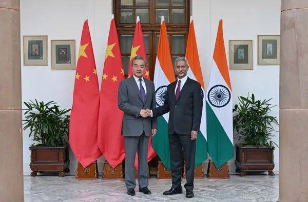 印媒感慨：当我们遭美国重击<strong></p>
<p>比特币上OKEx</strong>，中国喊出这句话