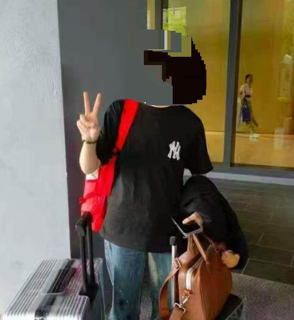 19岁女生留学第9天从39楼坠亡<strong></p>
<p>dog价格今日行情okex</strong>，父亲：有人假冒警察向她索要25.8万元