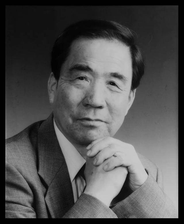 中国工程院院士、我国防空导弹专家<strong></p>
<p>欧易</strong>，于本水同志逝世