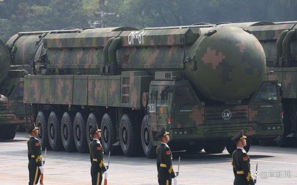 看完阅兵后军事专家感慨：知道中国军力强大<strong></p>
<p>欧易充值提现</strong>，但没想到强到这种程度
