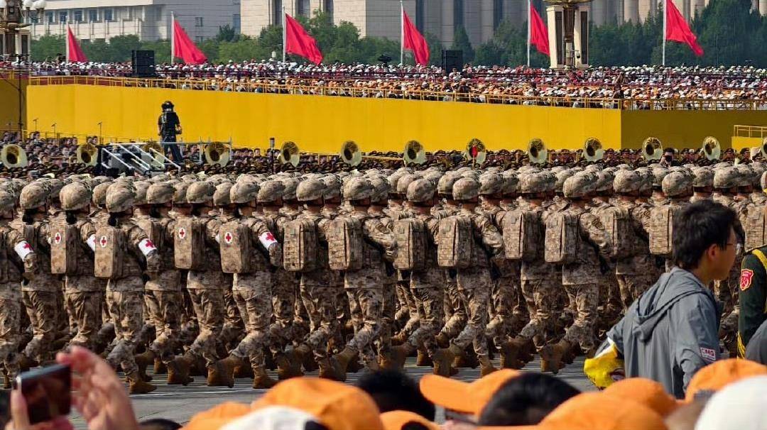 中国台湾艺人赖冠霖晒阅兵观礼照<strong></p>
<p>欧易充值提现</strong>，并发文“祝祖国繁荣昌盛”，评论区被网友刷屏
