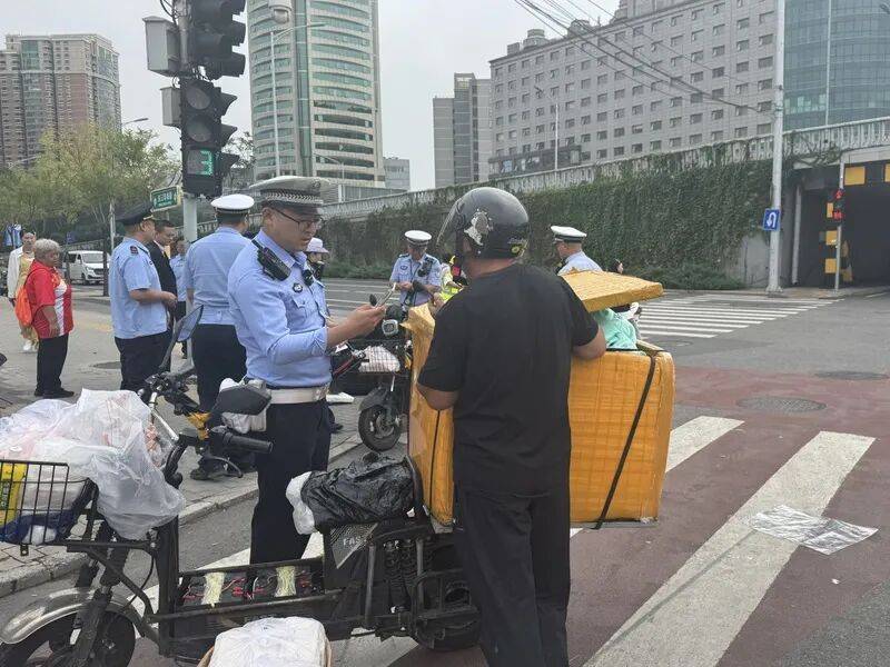全链条溯源<strong></p>
<p>苹果版下载内测版</strong>，交管市场联合整治电动自行车非法改装