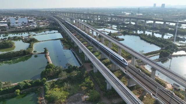 全国首次<strong></p>
<p>okex下载</strong>！高铁桥上插入新线 南昌唐村线路所开建
