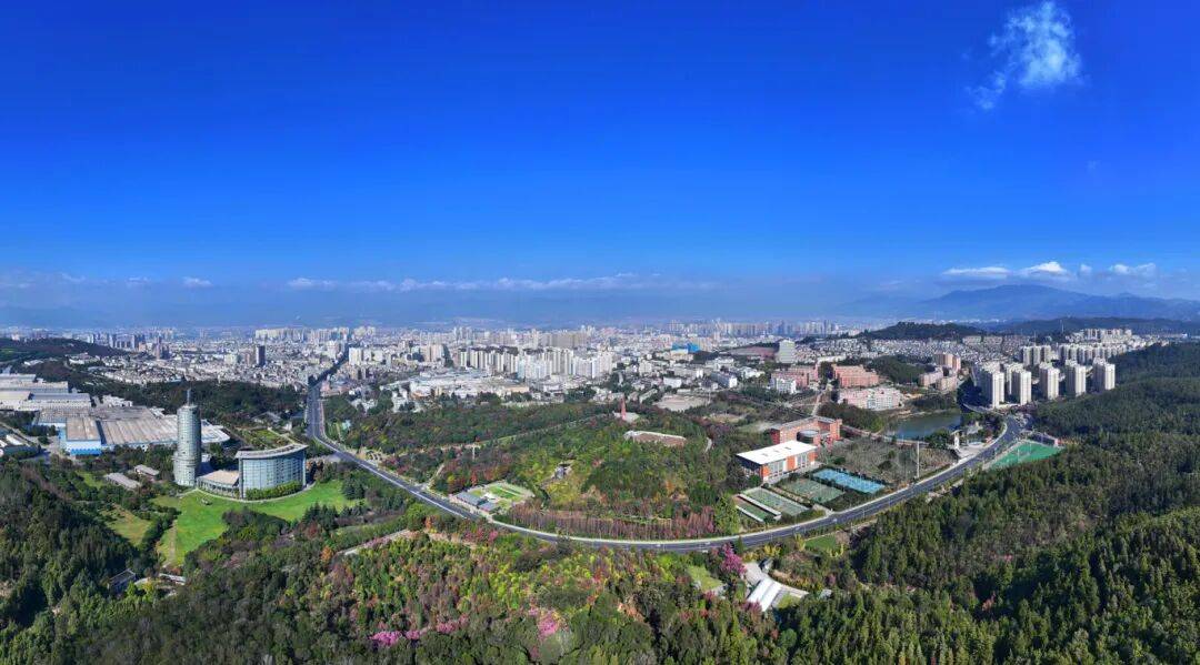 决胜“十四五” 迈上新台阶丨结构向优 动能澎湃<strong></p>
<p>欧易okex注册平台</strong>！玉溪“十四五”经济发展迈出坚实步伐
