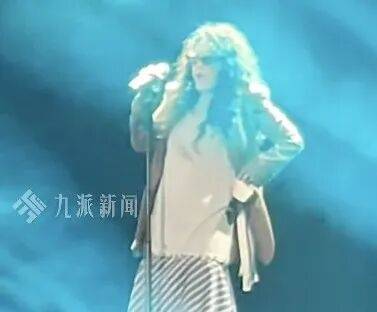 歌手陈粒演出中耳机爆炸<strong></p>
<p>okex交易平台app下载链接</strong>，发文称“将开始减少舞台工作”，透露此类事故已发生3次